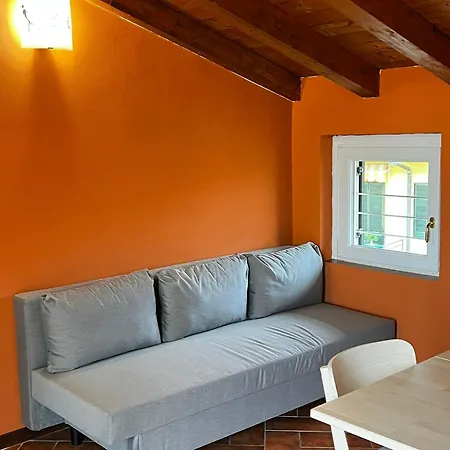 Apartment La Casa Di Elide Leggiuno
